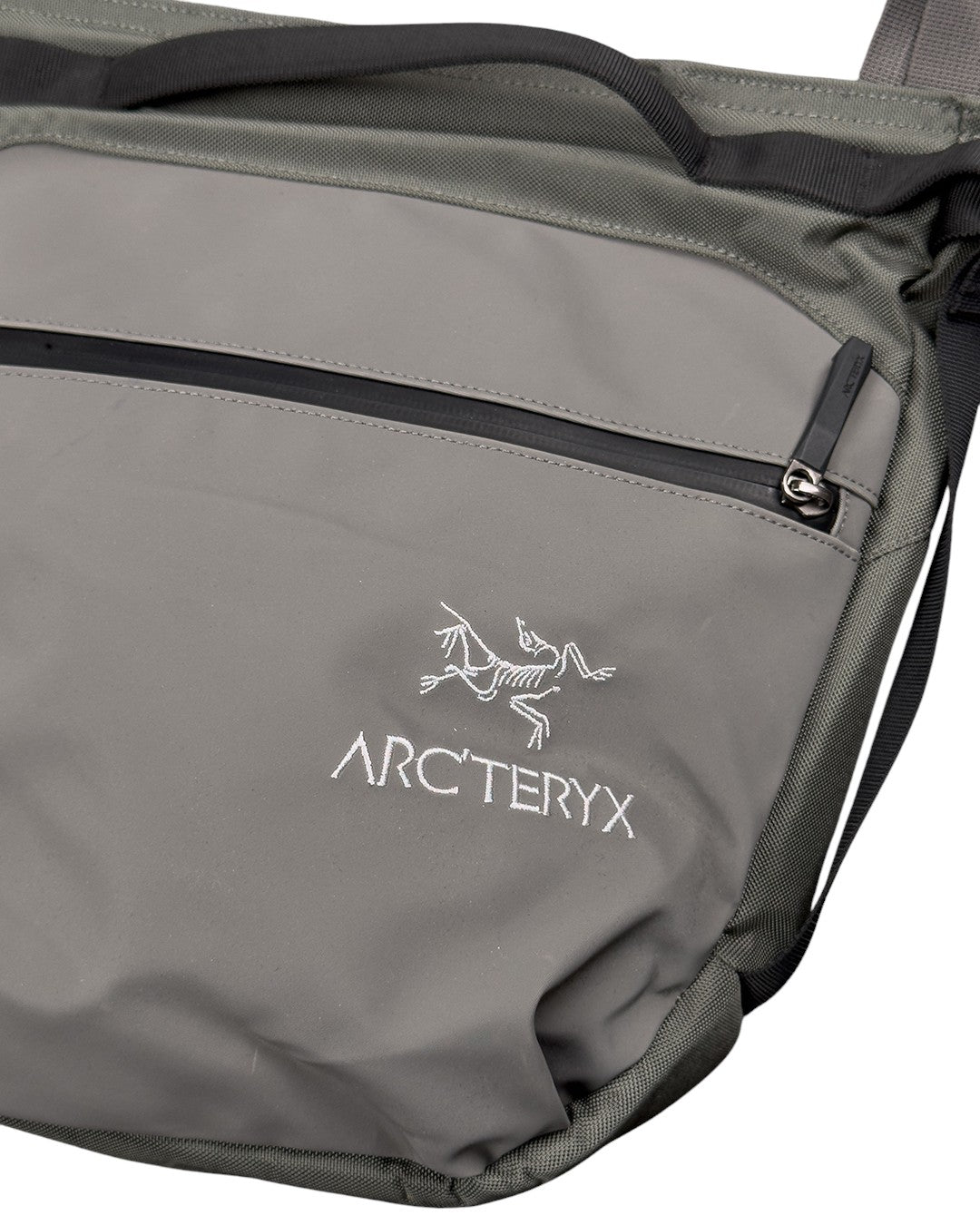 Сумка Arc'teryx x BEAMS Arro 8 ReBIRD Shoulder Bag Grey - UNIFORM