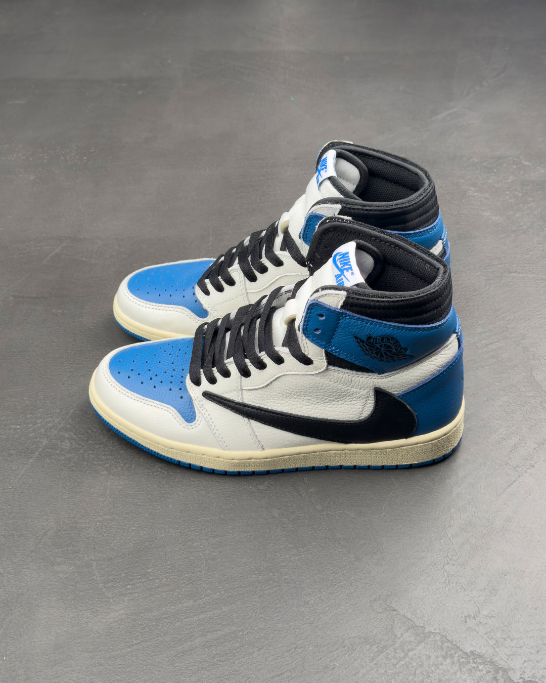 Fragment x best sale air jordan 1s