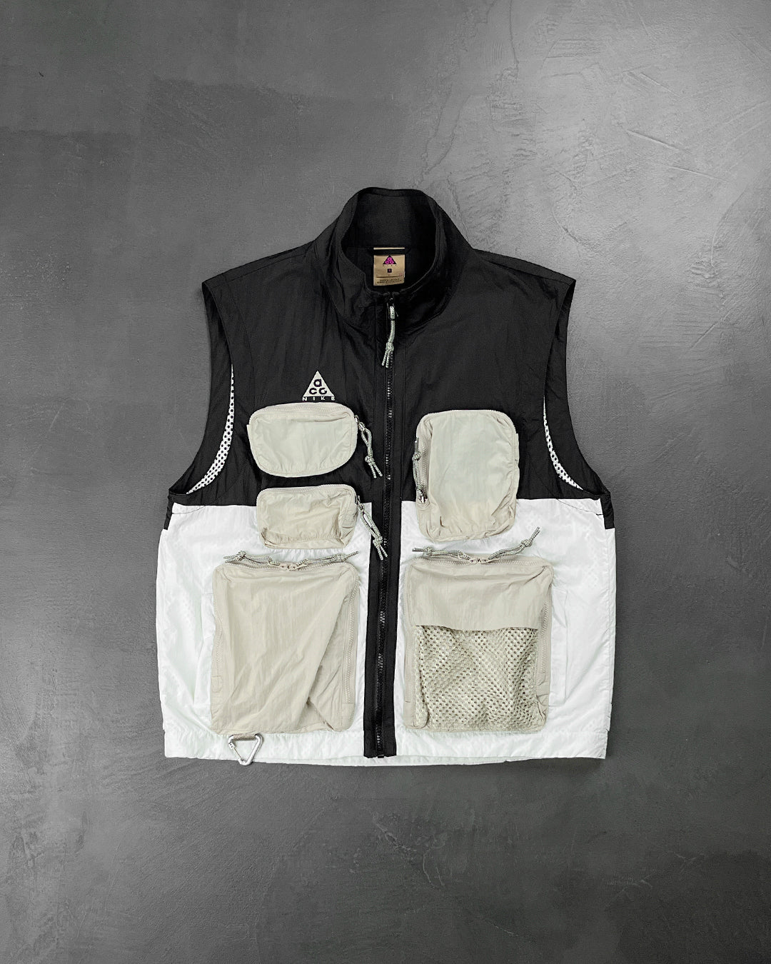 Nike ACG NRG Vest Black White UNIFORM