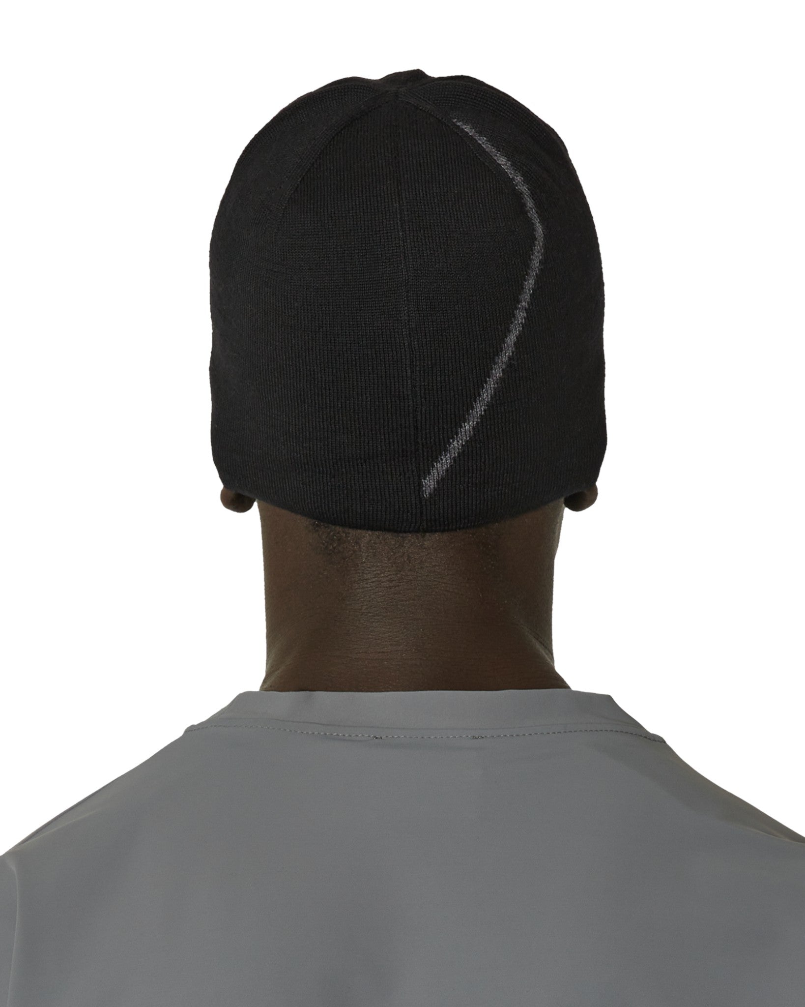 Шапка Roa Beanie Logo Black - UNIFORM