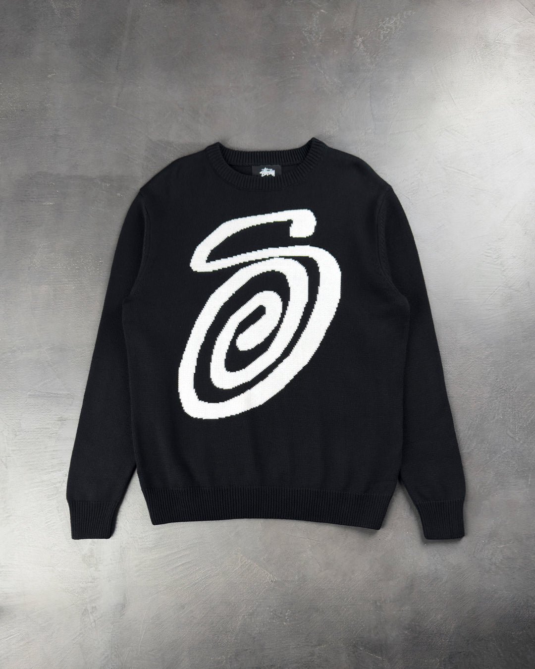 STUSSY Curly S Sweater Black - UNIFORM