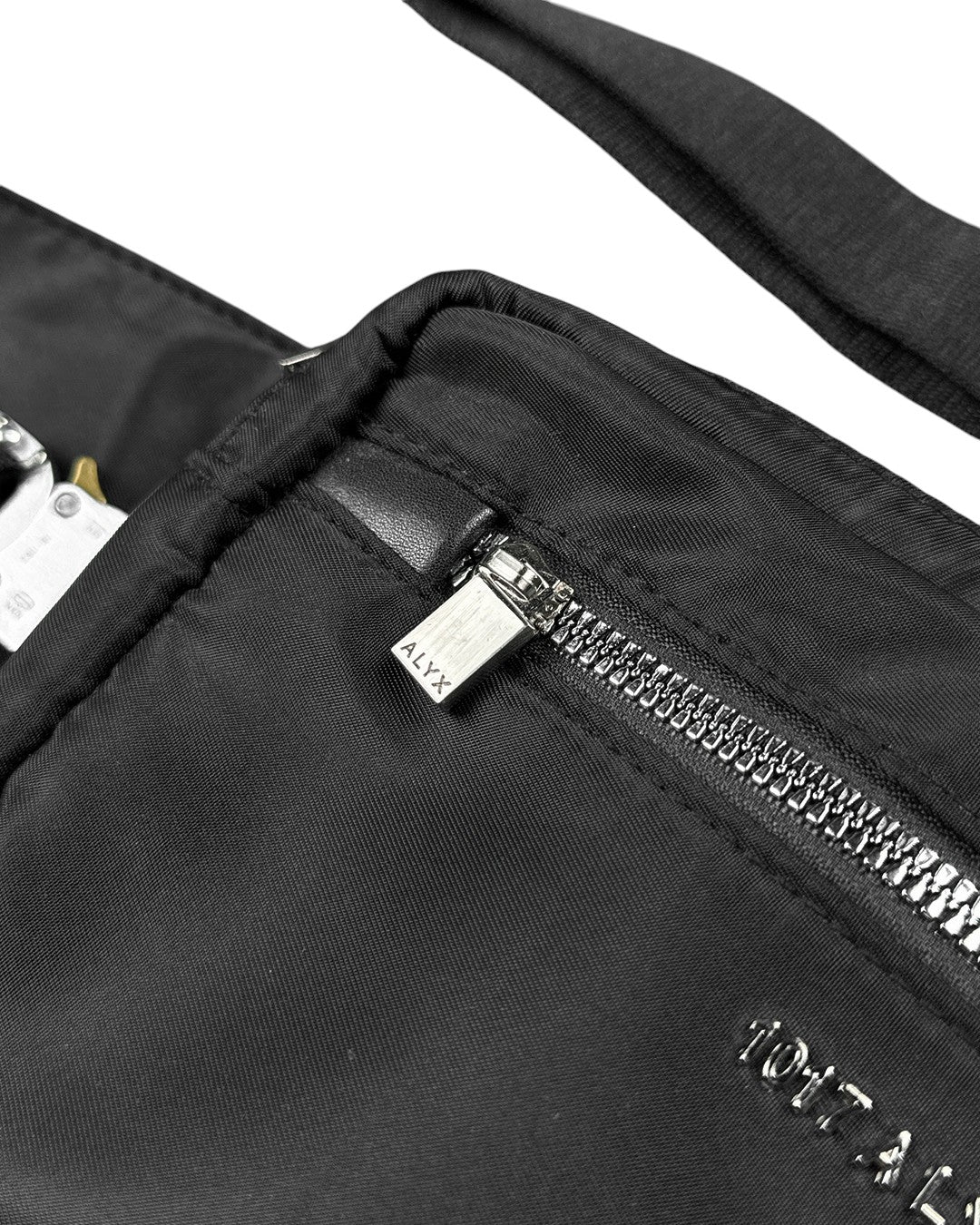 1017 ALYX 9SM Belt Bag With Logo Black - UNIFORM