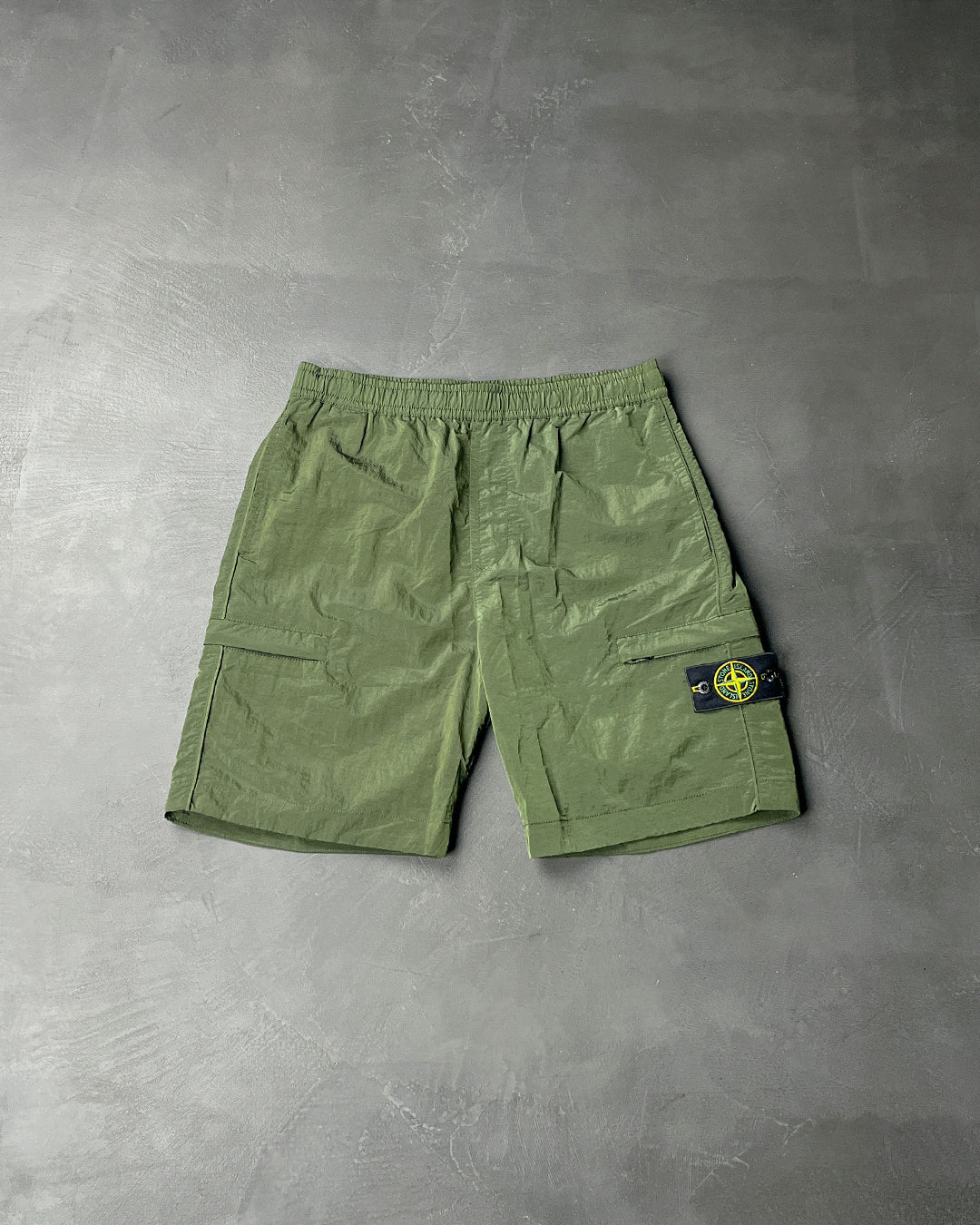 L1721 Nylon Metal Econyl Bermuda Shorts Olive SI153-OL