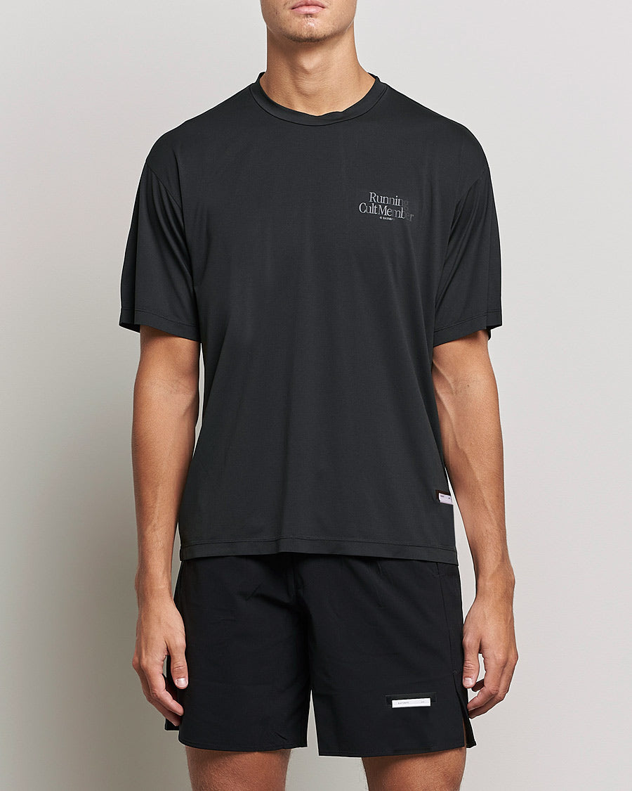 Satisfy AuraLite Running Cult Member T-Shirt Black