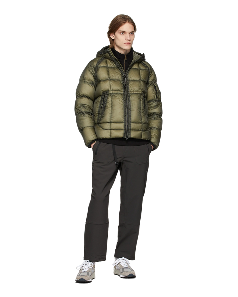専用C.P. COMPANY ddshel jacketオリーブグリーン Куртка C.P. Company D.D. Shell Hooded Down Jacket Green - UNIFORM