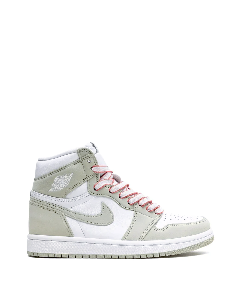 Air Jordan 1 Retro High OG 'Seafoam'