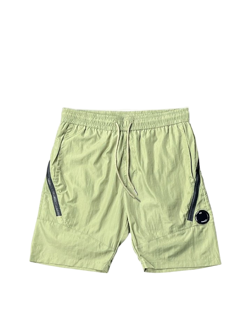 C.P. COMPANY Chrome Lens Pocket Shorts Olive